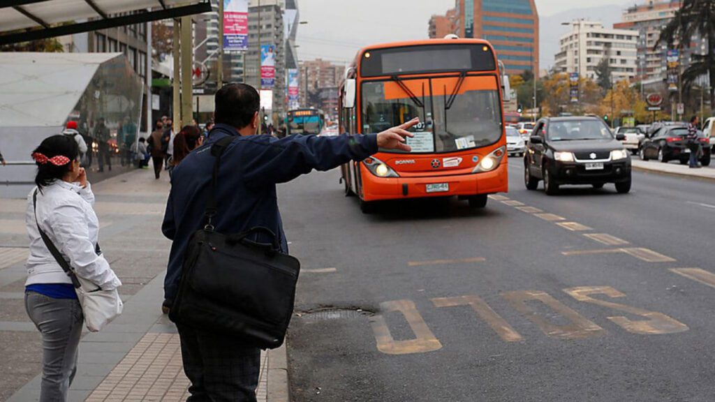 A qué hora pasa el bus en Santiago de Chile 1 a que hora pasa el bus en santiago de chile