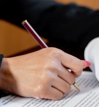 como elegir a un notario