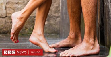 como escribir el nombre en la planta del pie para atraer a alguien