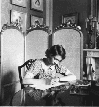 como fue la educacion de la reina isabel ii