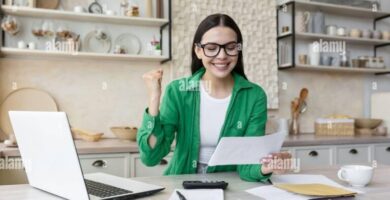 como redactar un contrato para una asesora del hogar part time en chile