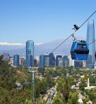 como subir al cerro san cristobal en santiago de chile