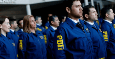 cual es el puntaje minimo psu para ingresar a la pdi en chile