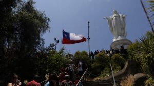 Cuánto mide la Virgen del Cerro San Cristóbal en Santiago cuanto-mide-la-virgen-del-cerro-san-cristobal-en-santiago