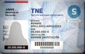 Se puede usar el pase escolar todo el año en Chile pase-escolar