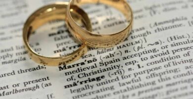 puedo ser carga de mi pareja sin estar casados en chile