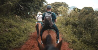 que actividades ofrece los baqueanos en el cajon del maipo