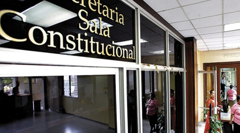 que dice el codigo penal chileno sobre la traicion a la patria