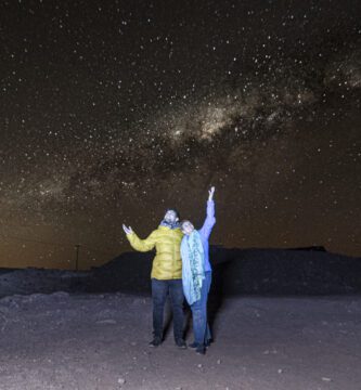 que incluye un tour astronomico en san pedro de atacama