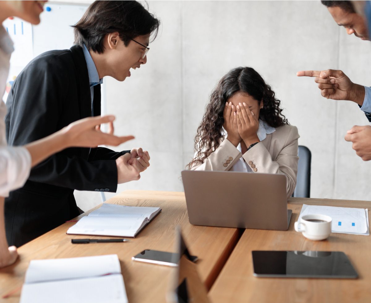 Qué pruebas necesito para denunciar acoso laboral en Chile