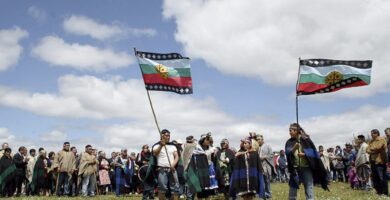 que pueblos originarios habitan en las distintas zonas de chile