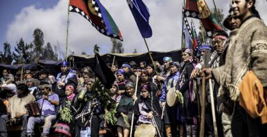que revela jose bengoa sobre la historia del pueblo mapuche