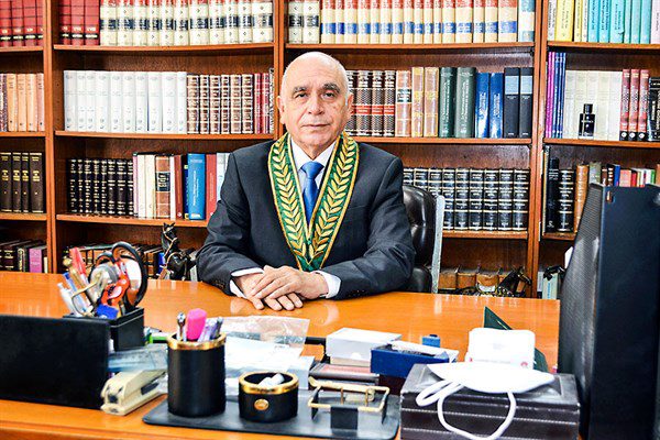 ¿Quién nombra a los notarios en Perú? 1 quien nombra a los notarios en peru