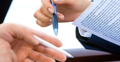 ¿Quién paga los gastos de notaría de una herencia? 16 quien paga los gastos de notaria de una herencia